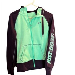 Women’s Zip Up